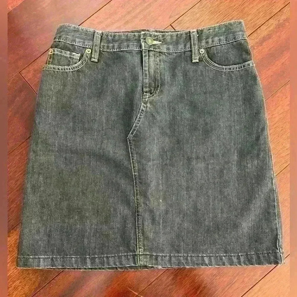 Tommy Hilfiger Women’s Jean Mini Skirt Denim Size 2 - Picture 1 of 6